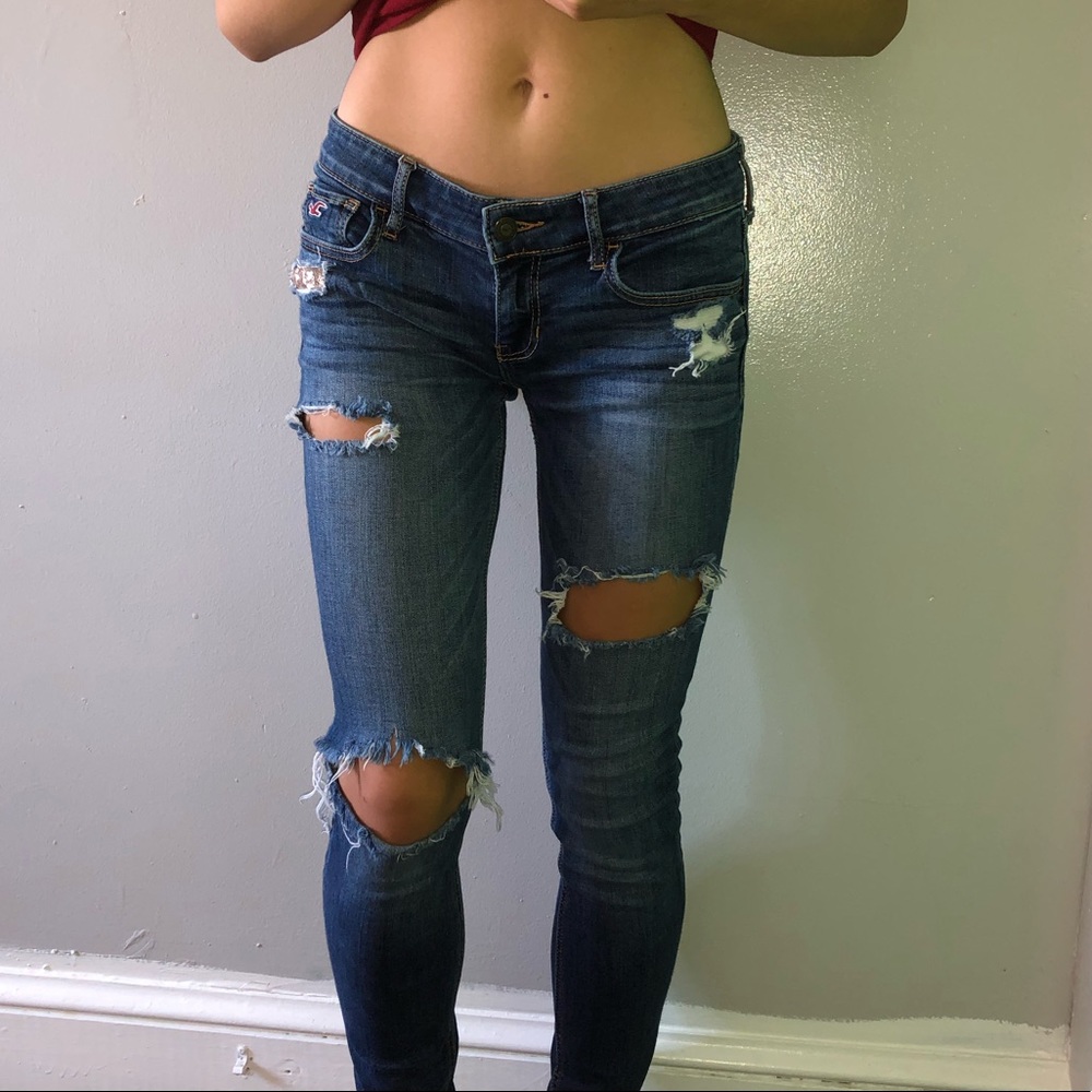 Skinny ripped jeans